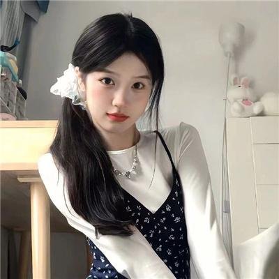 玉米上的麻雀